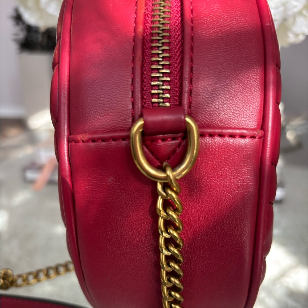 DESIGNER INSPIRED G G MARMONT Red Round Crossbody Bag with Gold Accents - Picture 6 of 12
